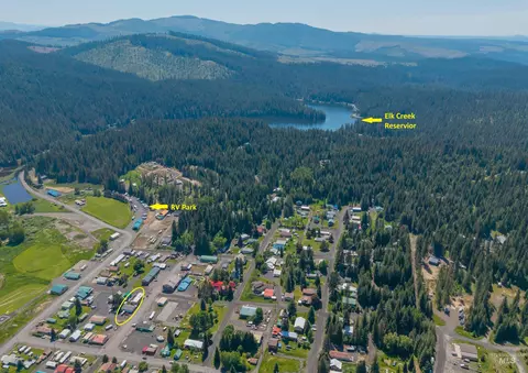 View/Area - 112 Main St, Elk River, ID 83827 photo 2 of 4