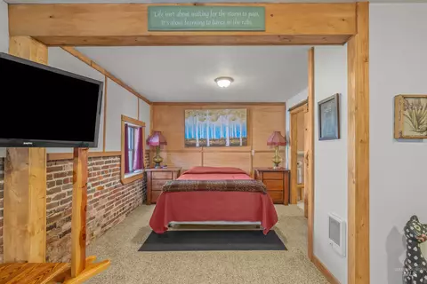 Bedroom - 112 Main St, Elk River, ID 83827 photo 5 of 9