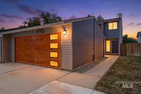 1496 W Storey St, Meridian, ID 83646