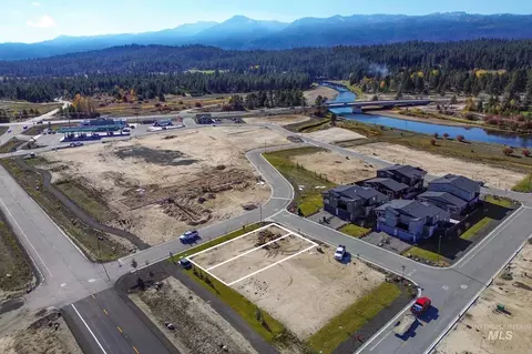 View/Area - 10 North Crk, Cascade, ID 83611 photo 1 of 1