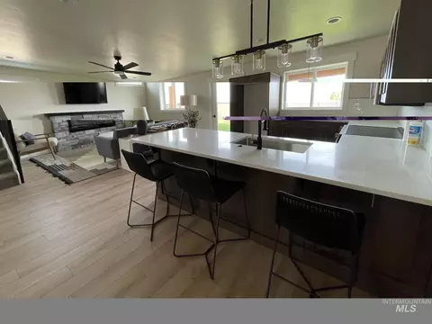 Kitchen - 12 North Crk, Cascade, ID 83611 photo 2 of 5