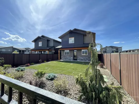 Exterior - 12 North Crk, Cascade, ID 83611 photo 2 of 9