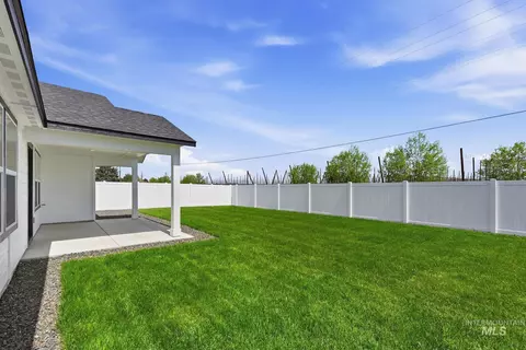 Exterior - 322 N 12th St, Parma, ID 83660 photo 5 of 5