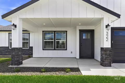 Exterior - 322 N 12th St, Parma, ID 83660 photo 2 of 5