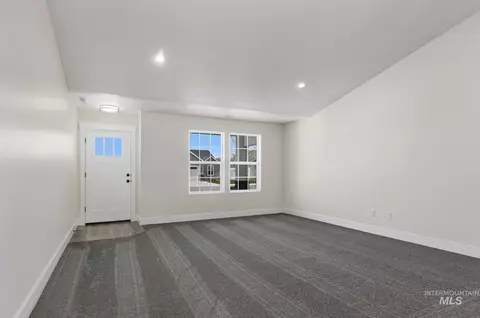 Living - 322 N 12th St, Parma, ID 83660 photo 3 of 3