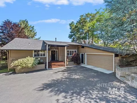 730 E Curling Dr, Boise, ID 83702
