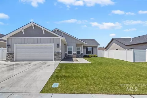 1742 Houston St, Twin Falls, ID 83301