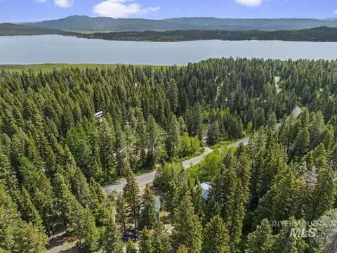 View/Area - 567 W Mountain Rd, Cascade, ID 83611 photo 3 of 4