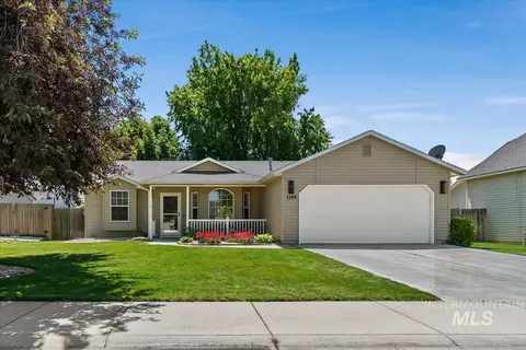 1189 W Penelope St, Kuna, ID 83634