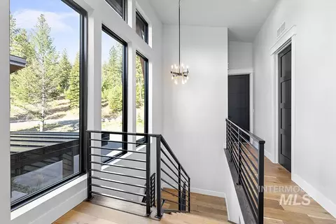 Entry Way - 38 Bella View Dr, Mccall, ID 83638 photo 2 of 2