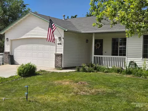 606 E Dooley Ln, Nampa, ID 83686