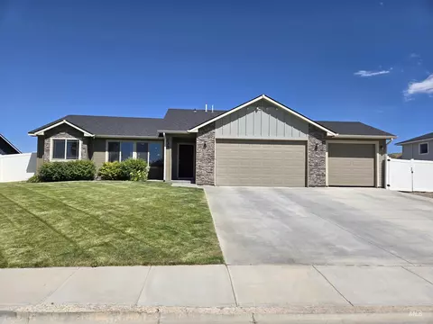 235 Meadow View Dr, Payette, ID 83661