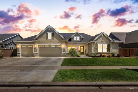 5008 W W Strant St, Eagle, ID 83616