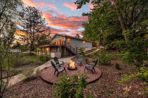 5121 W Outlook Ave, Boise, ID 83703