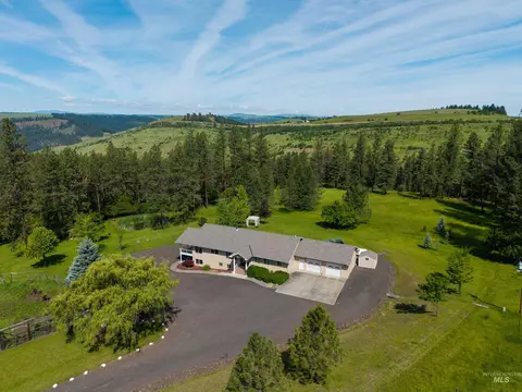 743 Wall Crk, Clearwater, ID 83552