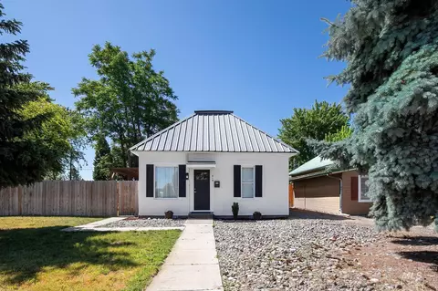 819 E Main St, Emmett, ID 83617