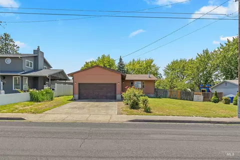 1826 Powers Ave, Lewiston, ID 83501