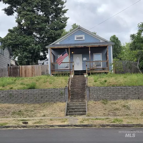 1622 7th Ave, Lewiston, ID 83501