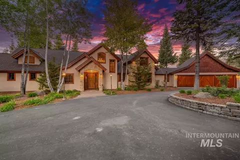 1426 Club Hill Rd, Mccall, ID 83638