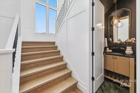 Entry Way - 4185 W Strant Dr, Eagle, ID 83616 photo 6 of 8