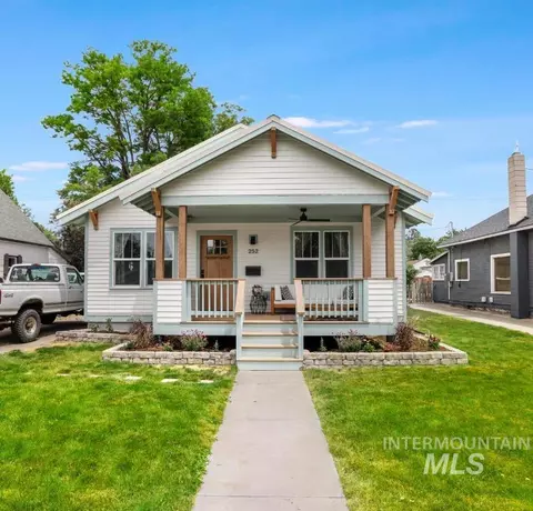 252 7th Ave N, Twin Falls, ID 83301