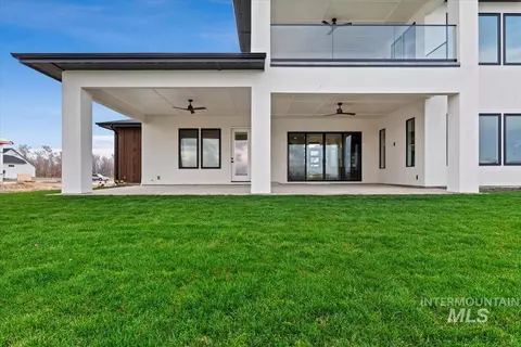 Exterior - 993 S Waning Ln, Eagle, ID 83616 photo 4 of 6