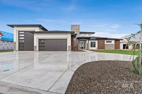 Exterior - 993 S Waning Ln, Eagle, ID 83616 photo 1 of 6