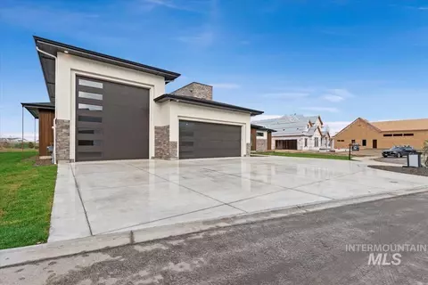 Exterior - 993 S Waning Ln, Eagle, ID 83616 photo 6 of 6