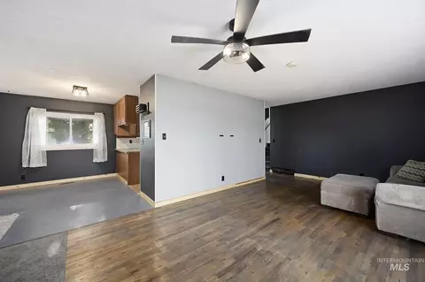 Living - 320 E 23rd Dr, Burley, ID 83318 photo 3 of 3
