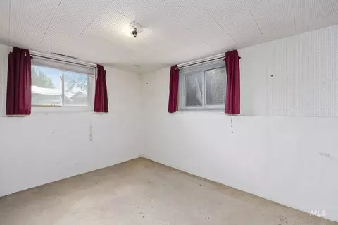 Other - 320 E 23rd Dr, Burley, ID 83318 photo 7 of 10