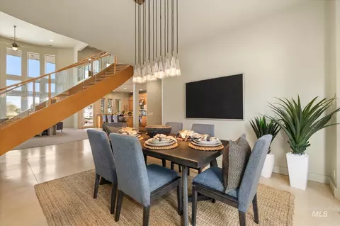 Dining - 1400 N Razza Way, Eagle, ID 83616 photo 1 of 1
