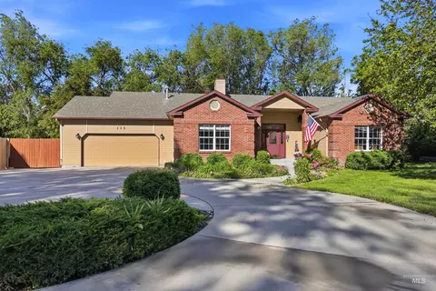 115 Walnut Creek Way, Nampa, ID 83686