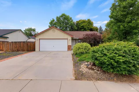 220 Palace Way, Nampa, ID 83687