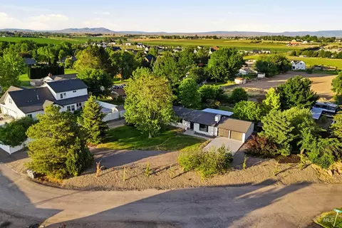 View/Area - 25238 Geri Ln, Caldwell, ID 83607 photo 1 of 7