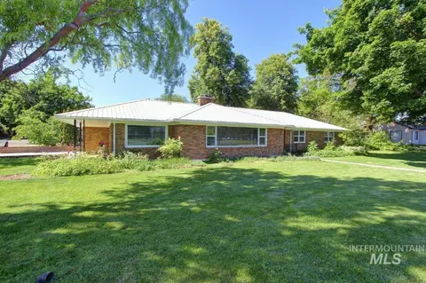 520 E Logan, Caldwell, ID 83605