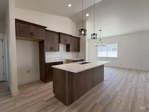Kitchen - 2010 Trae St, Jerome, ID 83338 photo 1 of 1