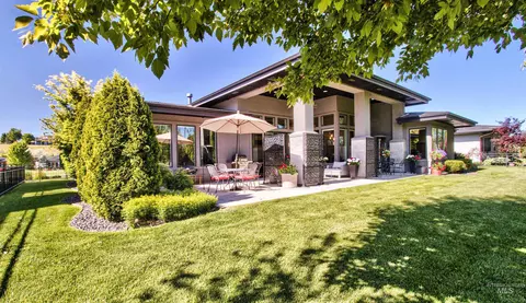 Exterior - 1770 W Hampton Bay Dr, Eagle, ID 83616 photo 5 of 8