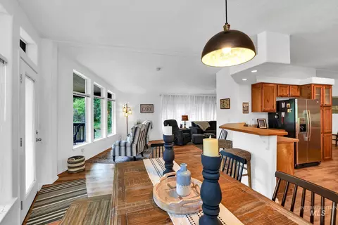 1201 W Mountain Rd, Cascade, ID 83611 photo 11