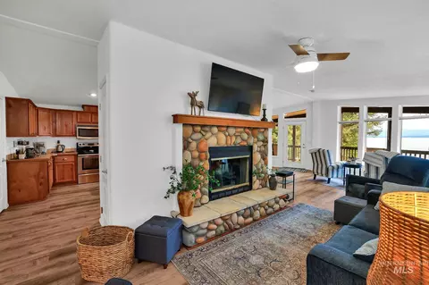 1201 W Mountain Rd, Cascade, ID 83611 photo 13