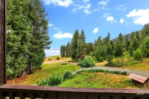 1201 W Mountain Rd, Cascade, ID 83611 photo 4