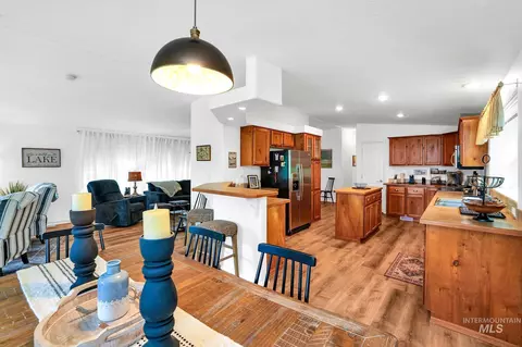 1201 W Mountain Rd, Cascade, ID 83611 photo 9