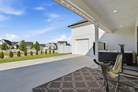 Exterior - 24466 Himark Way, Caldwell, ID 83607 photo 6 of 12