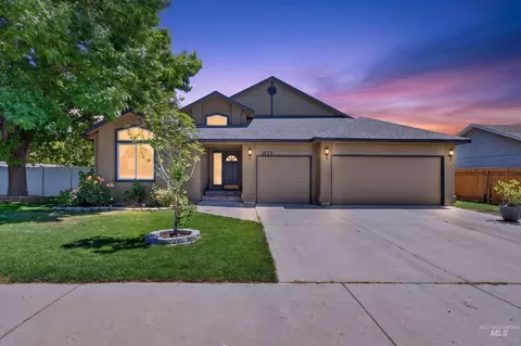 1572 N Tina Marie Ave, Meridian, ID 83642