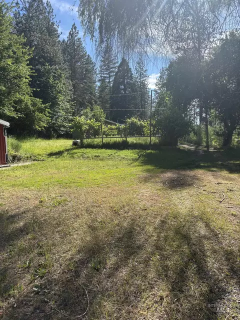 46582 Highway 12, Peck, ID 83545