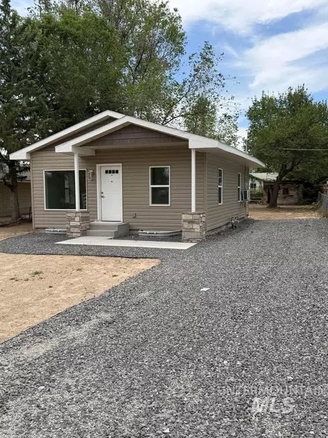 329 Lincoln St, Kimberly, ID 83341