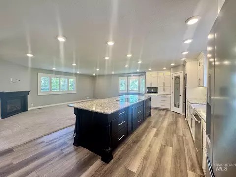Kitchen - 2017 H St, Rupert, ID 83350 photo 5 of 6