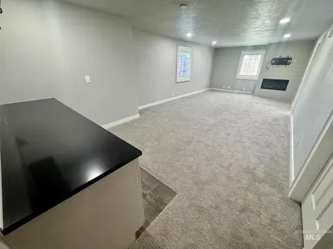 Living - 2017 H St, Rupert, ID 83350 photo 4 of 5