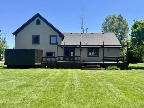 Exterior - 2017 H St, Rupert, ID 83350 photo 5 of 12