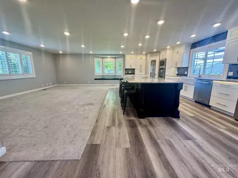 Living - 2017 H St, Rupert, ID 83350 photo 1 of 5