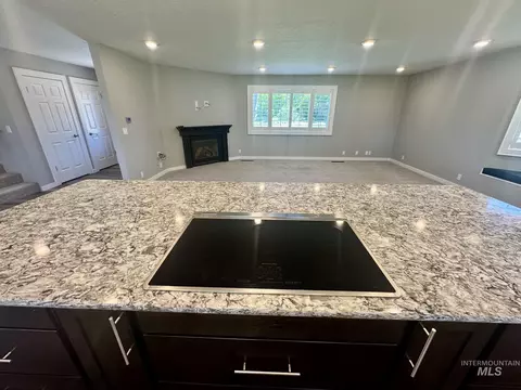 Kitchen - 2017 H St, Rupert, ID 83350 photo 6 of 6